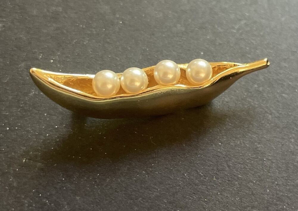 Vintage Peas in a Pod Brooch Gold Tone Faux Pearl Pea Pod Pin Trifari Style 2.25